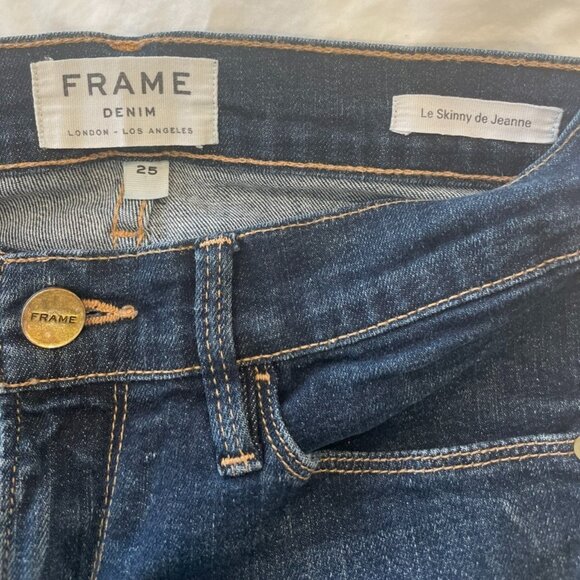 FRAME Denim LE SKINNY DE JEANNE Mid Rise Queens Way Dark Wash Blue Jeans size 25 - Picture 3 of 5